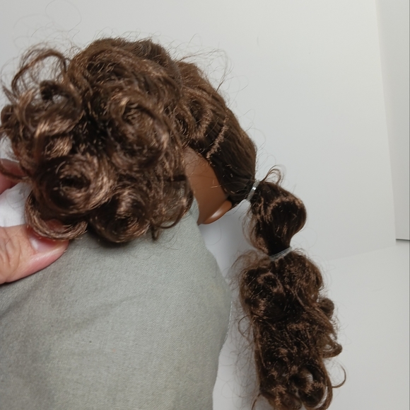 Our Generation Doll Battat 18 “ African American Brown Hair & Eyes Freckles - Picture 5 of 5